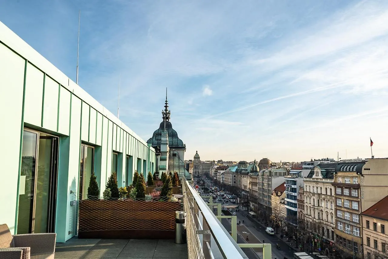 Wenceslas Square Terraces Apartment Prague